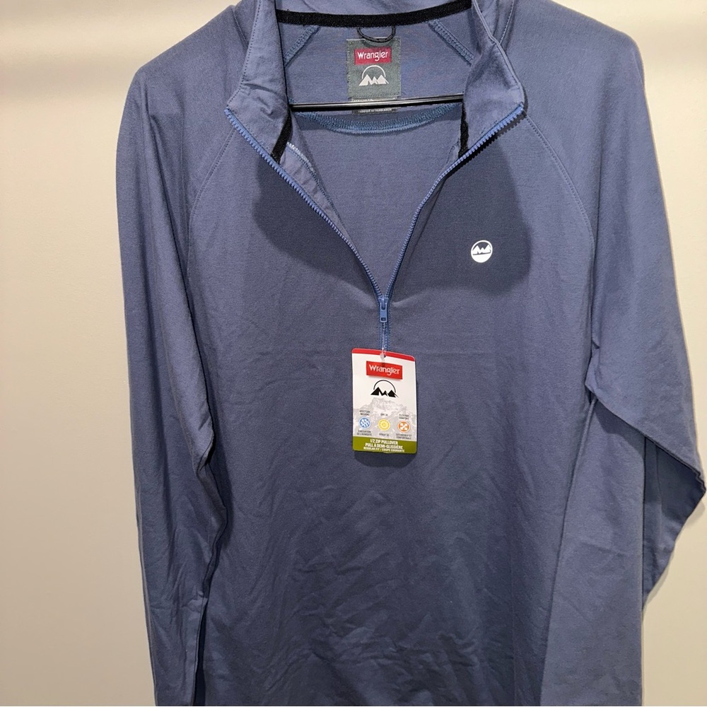 Wrangler Men’s 1/2 Zip Pullover Blue/Gray Medium UV30 Moisture Wicking Flex